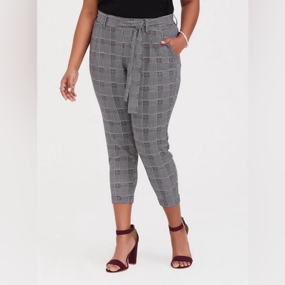 Torrid Houndstooth Cigarette Pant Cropped Size 3x Missing Belt